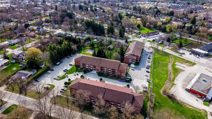 Property Photo:  440 Durham Street W 105  ON N0G 2L1 