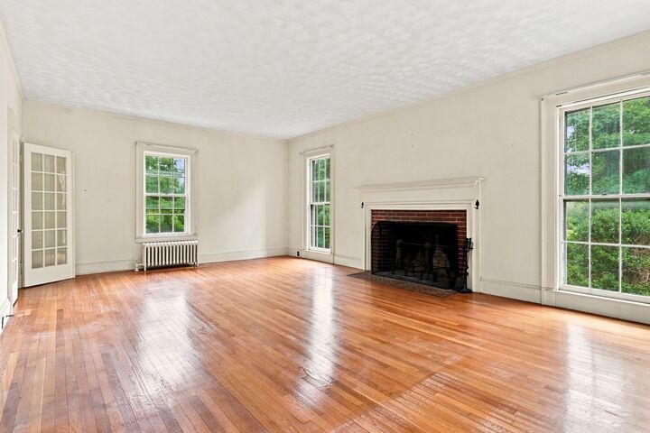 Property Photo: 11 High St MA 01057