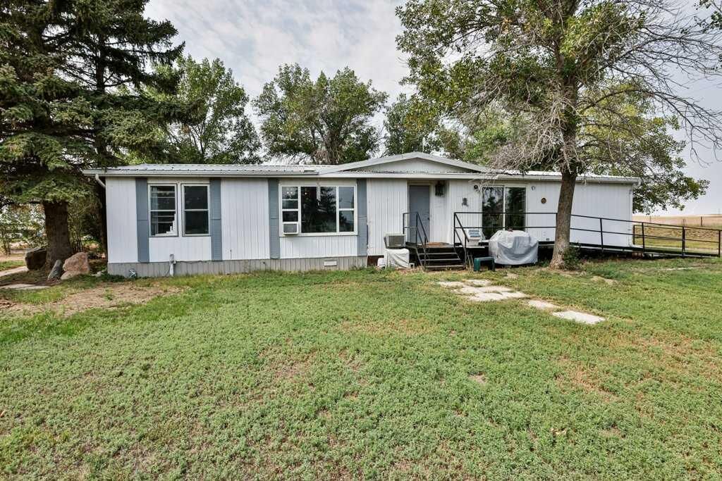 Property Photo: 327 Centre Street AB T0L 0G0