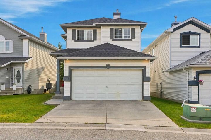 113 Rocky Ridge Point NW — photo 1