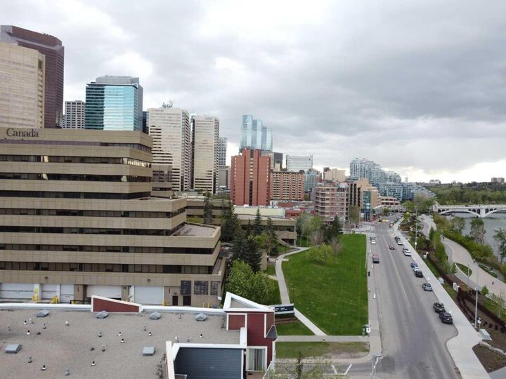 Property Photo:  333 Riverfront Avenue SE 137  AB T2G 5R1 