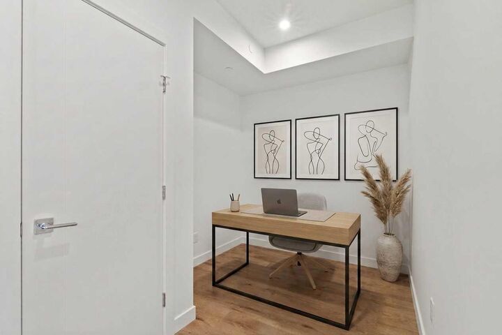 Property Photo:  8370 Broadcast Avenue SW 606  AB T3H 6L3 