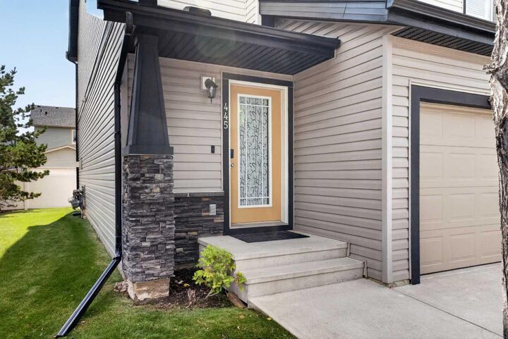 Property Photo: 445 Copperpond Landing SE AB T2Z 1G6