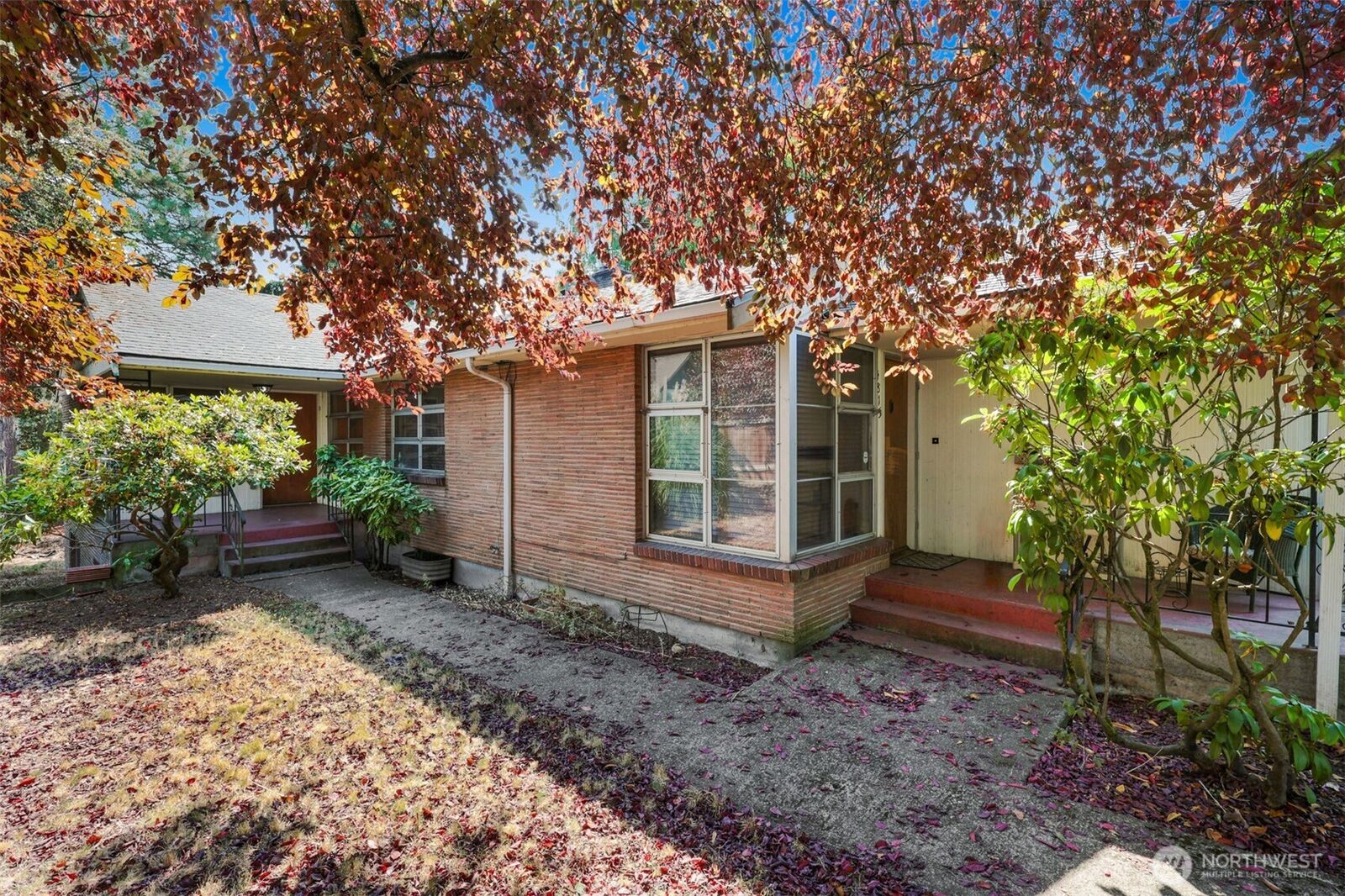 Property Photo: 4815 S Holly Street WA 98118