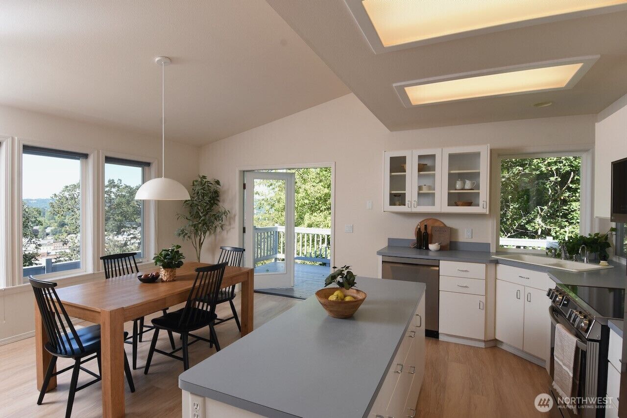 Property Photo:  171 NE Fair Oaks Terrace  WA 98532 