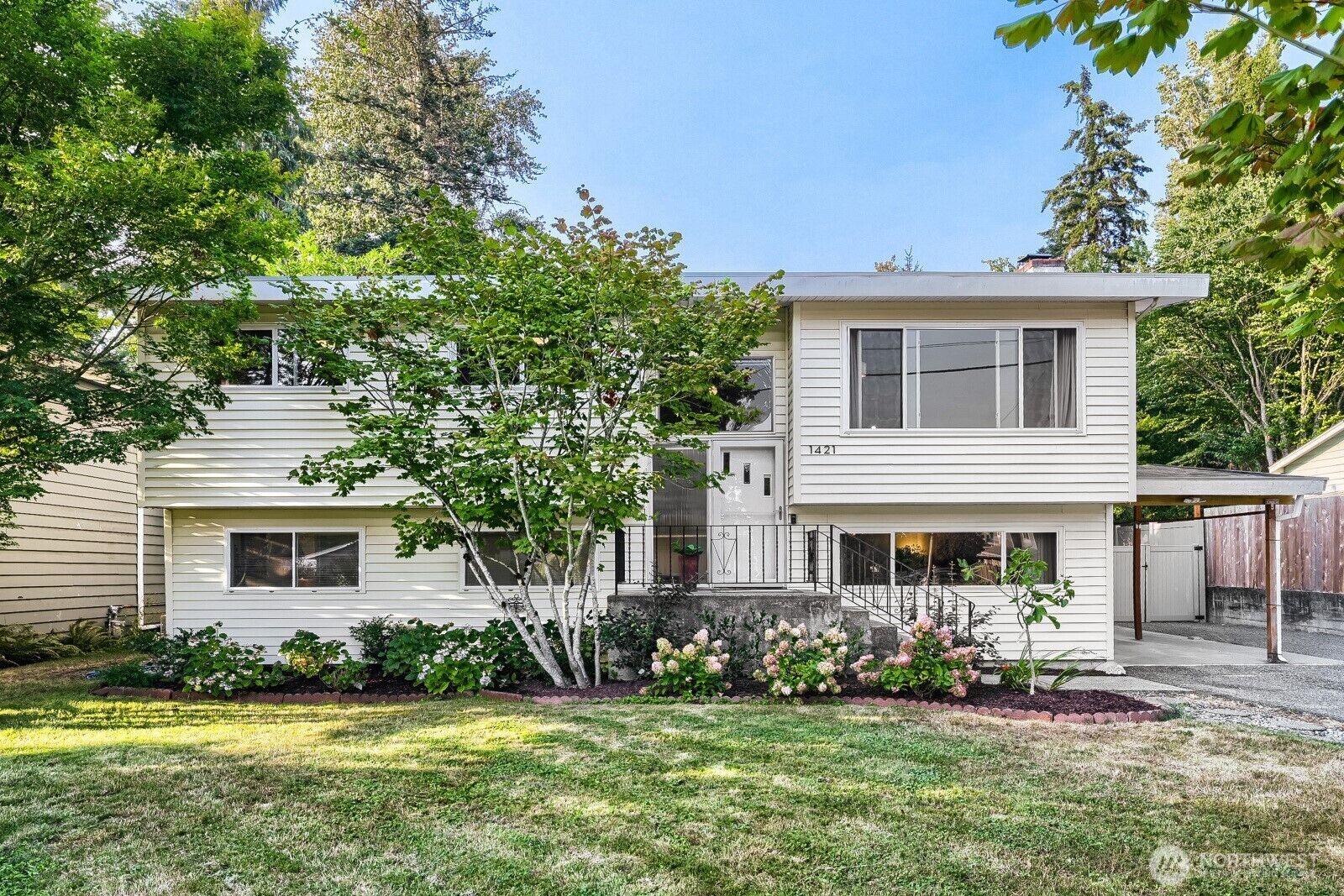 Property Photo: 1421 218th Street SW WA 98036