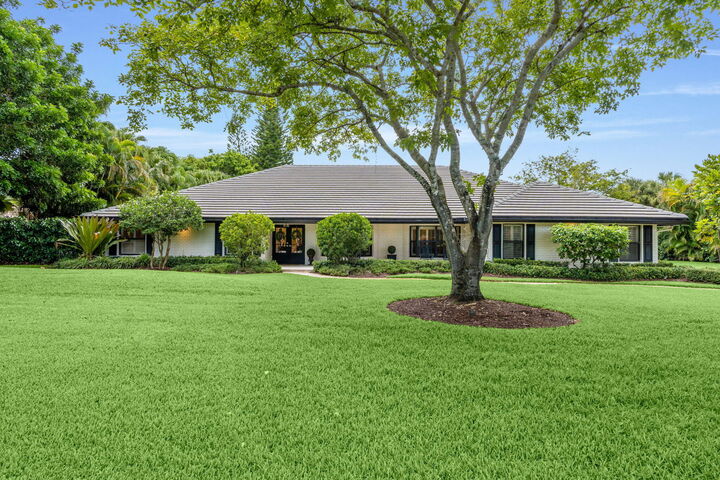 Property Photo:  7321 E Cypresshead Drive  FL 33067 