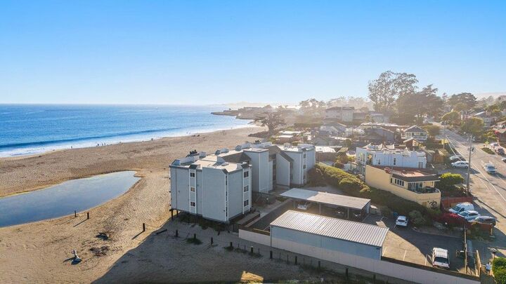 Property Photo:  22130 East Cliff Drive 2D  CA 95062 