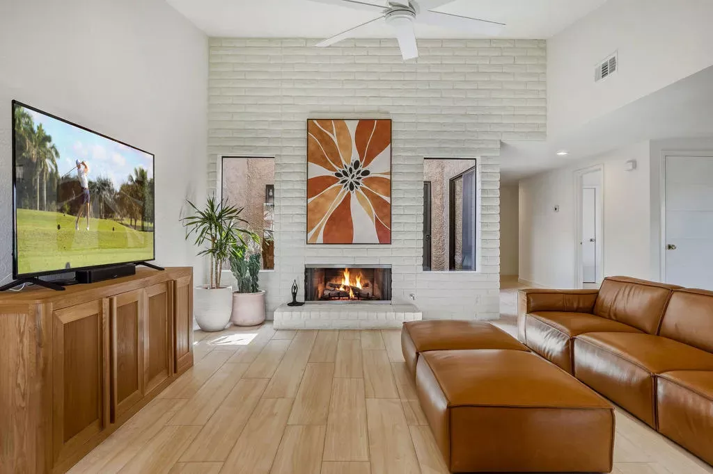 Property Photo:  6 Joya Drive  CA 92260 