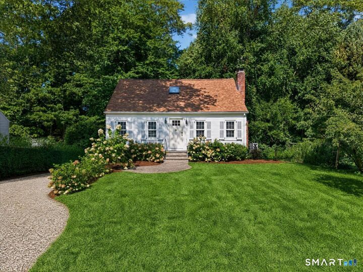 Property Photo:  40 Sunset Terrace  CT 06426 