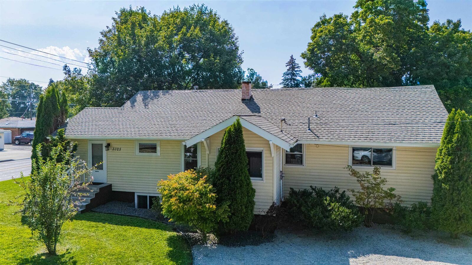 Property Photo:  3325 N Vista Rd  WA 99212 