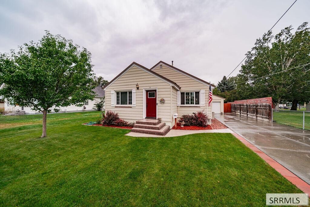 Property Photo:  154 N Milton Avenue  ID 83274 