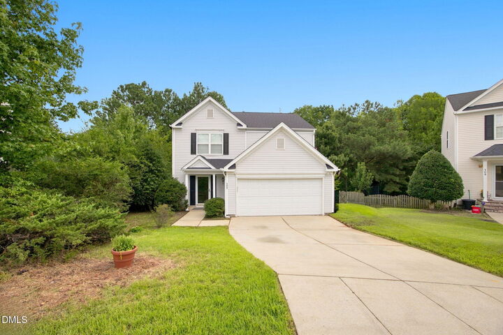 Property Photo:  105 Thornton Green Place  NC 27540 