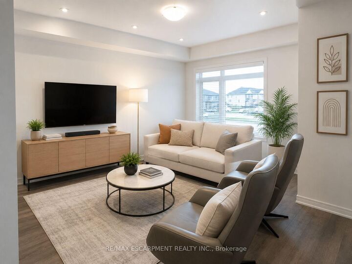Property Photo:  5000 Connor Drive 21  ON L3T 0T4 