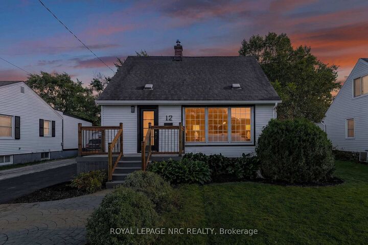 Property Photo:  12 Admiral Road  ON L2P 1G5 