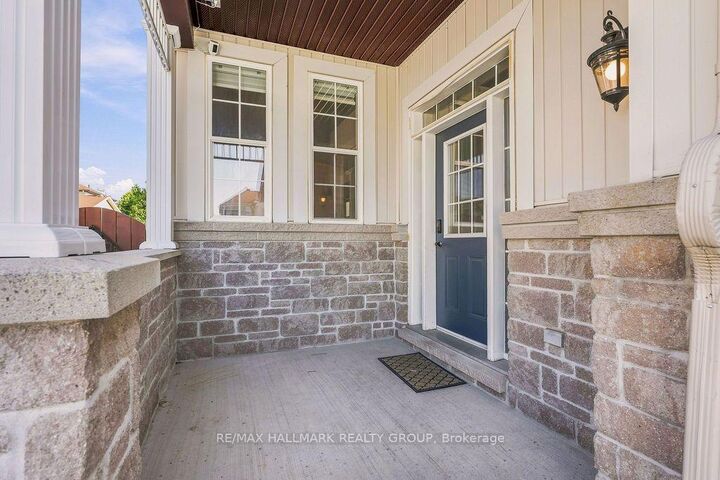 Property Photo:  1037 Fieldfair Way  ON K4A 0E2 