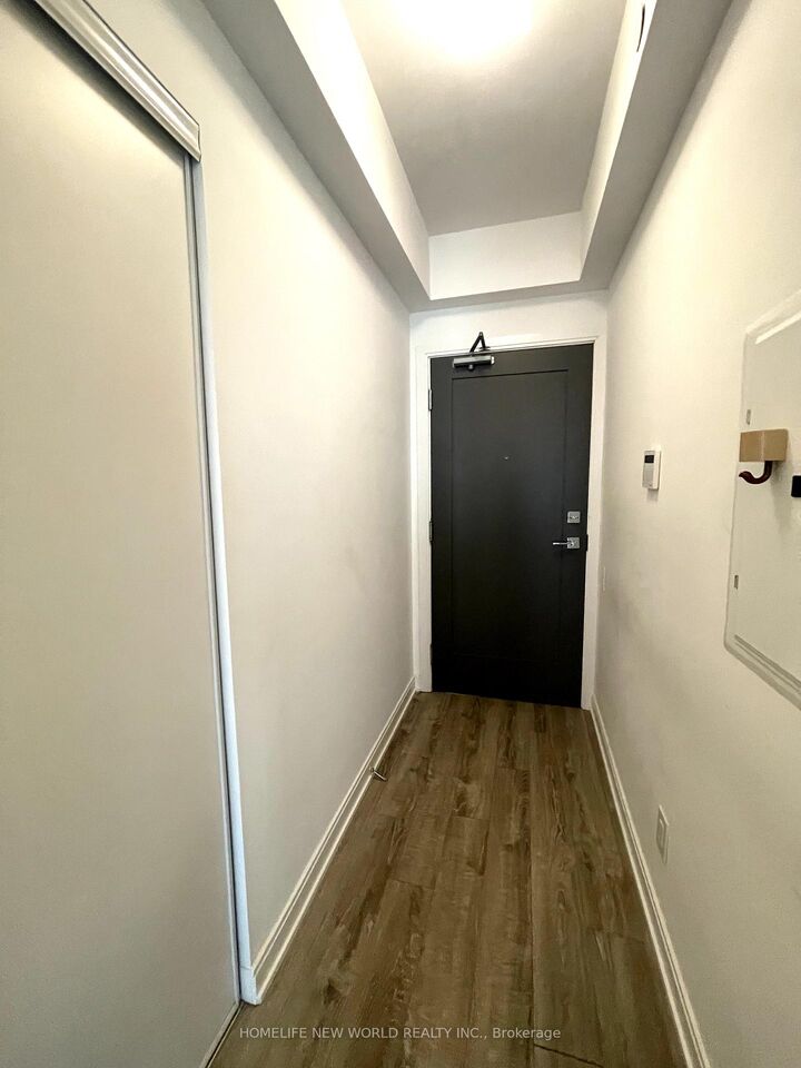 Property Photo: 42 Charles Street E 703 ON M4Y 1T4
