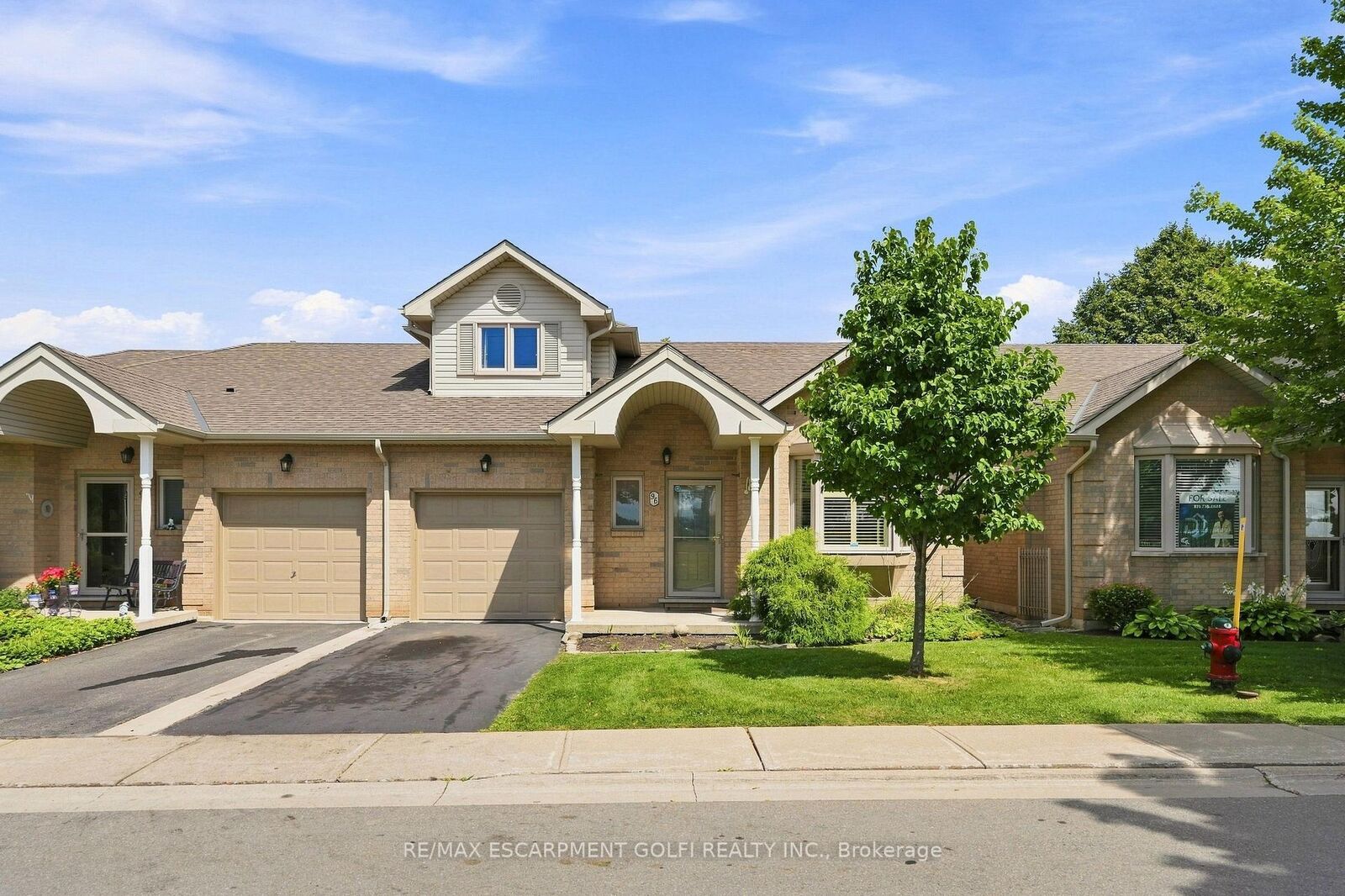 Property Photo: 96 Greentrail Drive 43 ON L0R 1W0