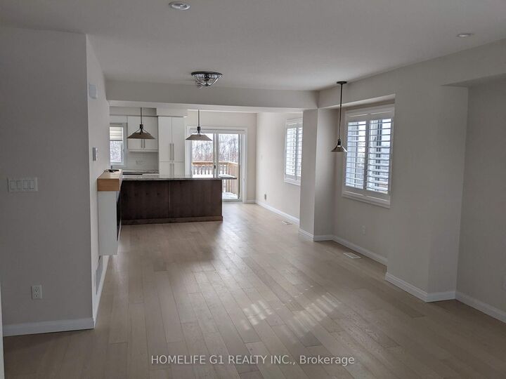 Property Photo:  79 Eliza Avenue  ON N2E 0G1 