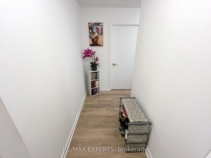 Property Photo: 38 Forest Manor Road 419 ON M2J 1M5