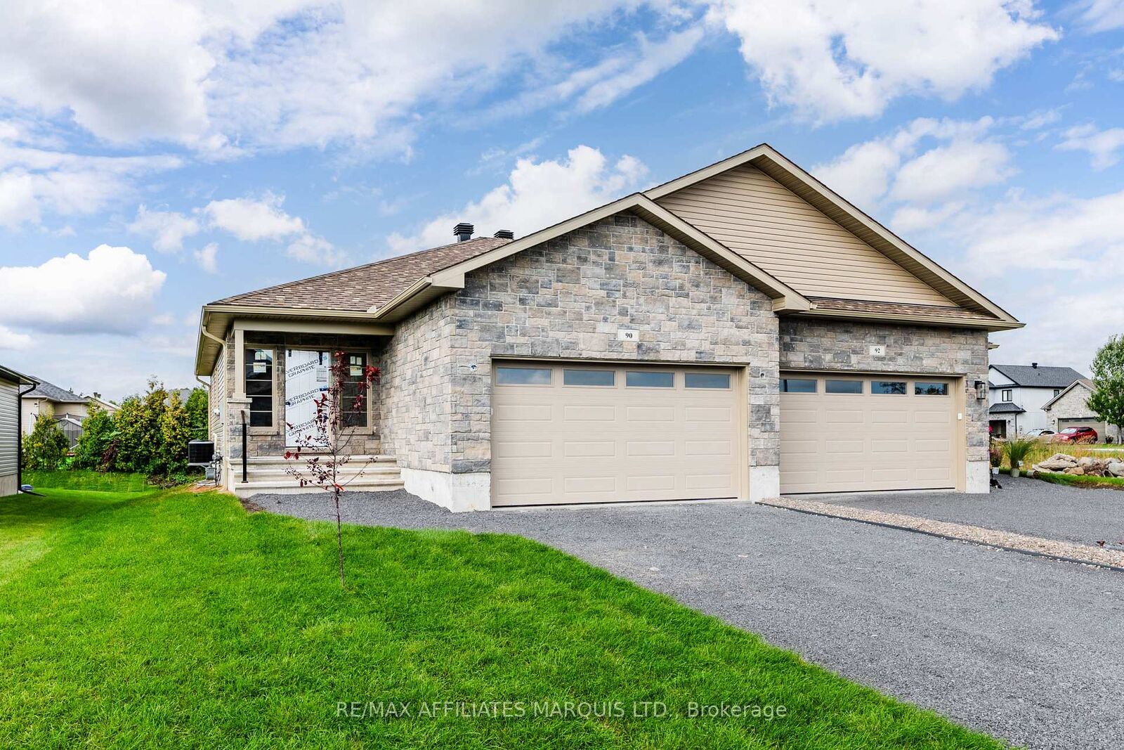 Property Photo: 90 Forrester Way ON K0C 1P0