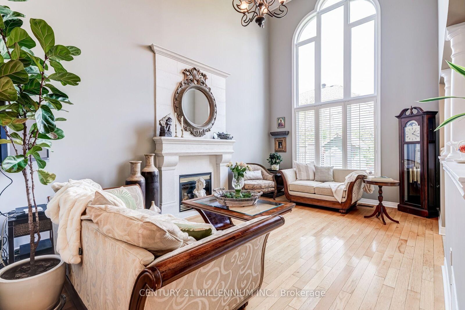 Property Photo: 2555 Nichols Drive ON L6H 7L3