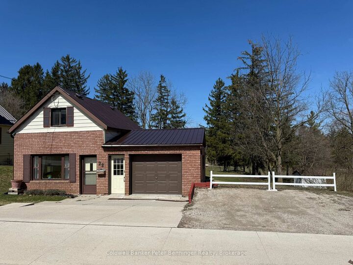 Property Photo:  22 McGivern Street  ON N0G 2V0 