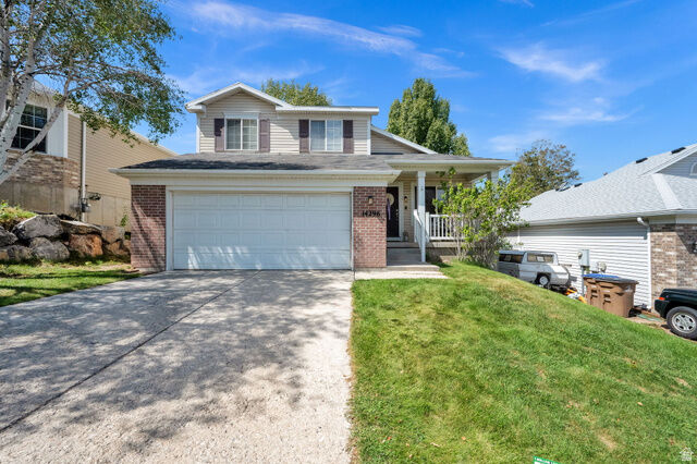 Property Photo: 14296 S Wayfield Dr E UT 84020