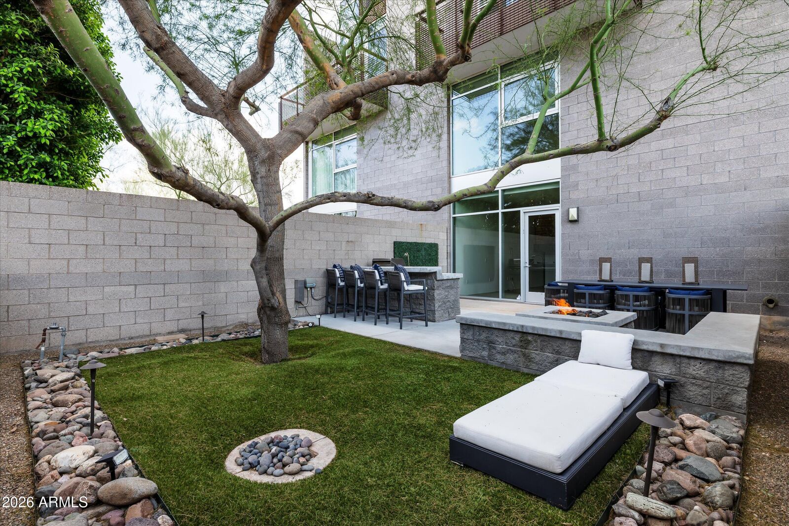 Property Photo: 4745 N Scottsdale Road 1011 AZ 85251