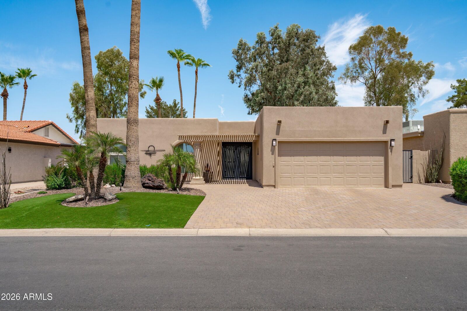 Property Photo: 9736 E Watford Way E AZ 85248