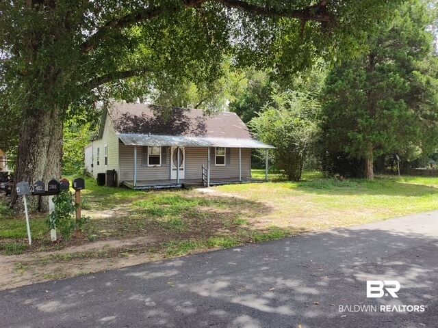 Property Photo: 306 NE 1st Street AL 36580