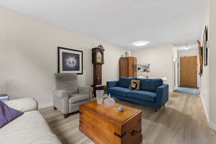 Property Photo: 1080 Broughton Street 202 BC V6G 2A8