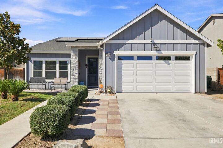 Property Photo:  9104 Woodbrook Drive  CA 93263 