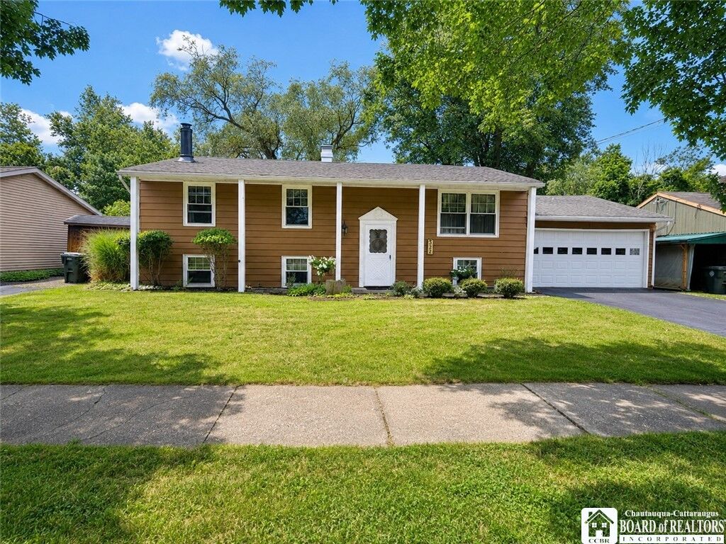 Property Photo:  324 E Virginia Boulevard  NY 14701 