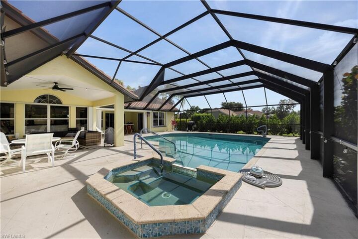 Property Photo: 9986 Mar Largo Cir FL 33919