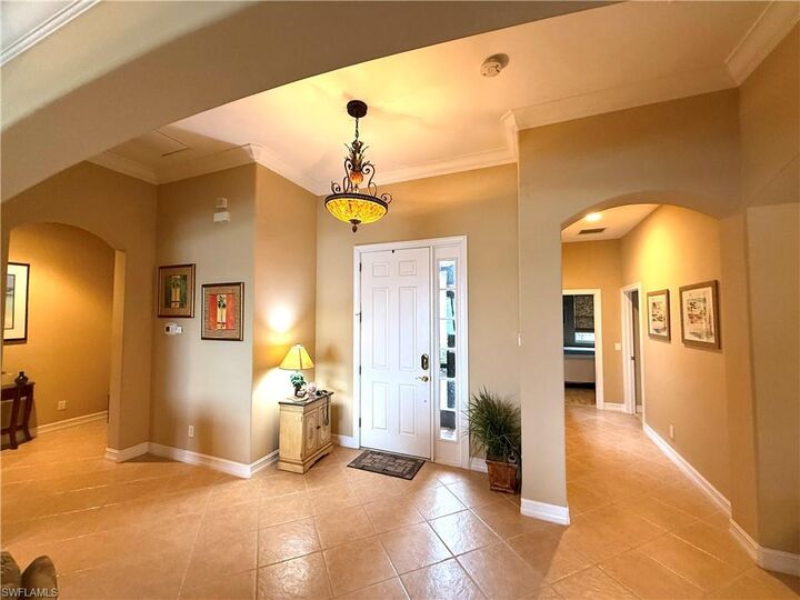 Property Photo: 10530 Bellagio Dr FL 33913