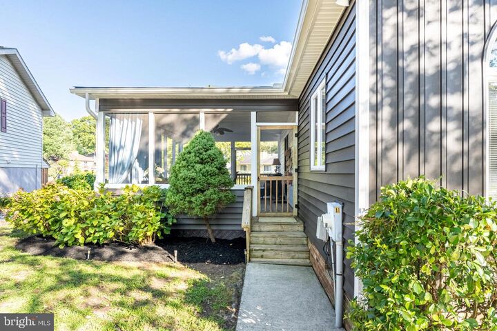 Property Photo:  12 Cove Lane  MD 21811 
