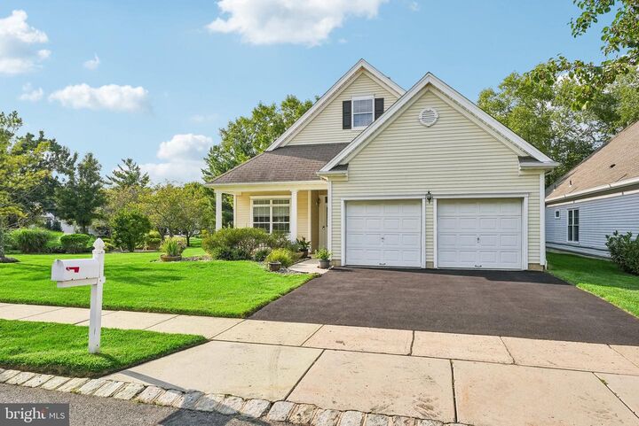 Property Photo:  86 Honeyflower Ln  NJ 08550 