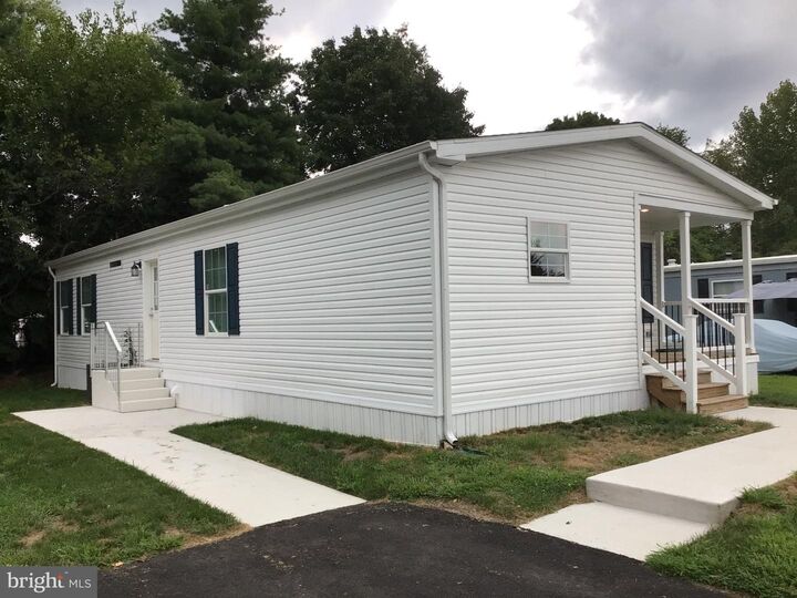 Property Photo: 5102 Galen Drive PA 19067