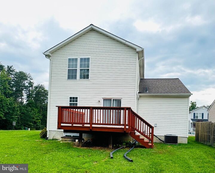 Property Photo: 2801 Keale Way MD 21040