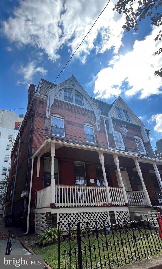 Property Photo: 115 S 42nd Street 3 PA 19104