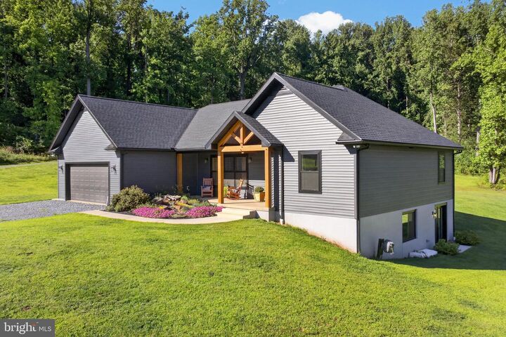 Property Photo: 1455 Laurel Drive PA 17073