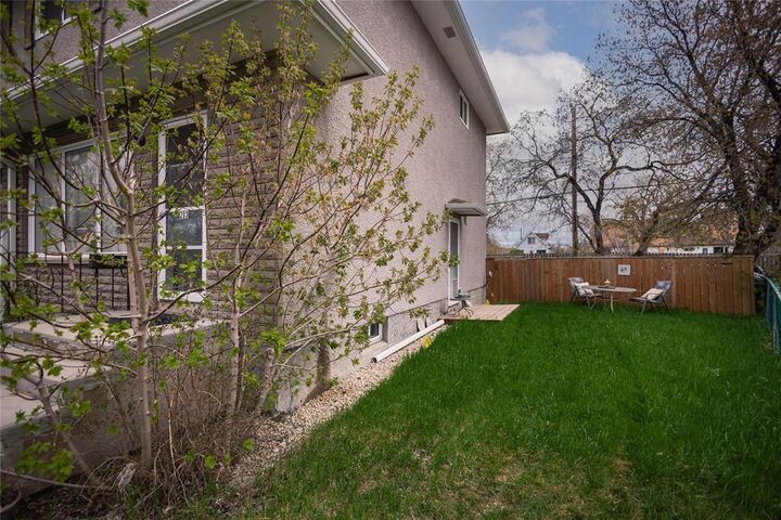 Property Photo:  203 Wallasey Street  MB R3J 3C2 
