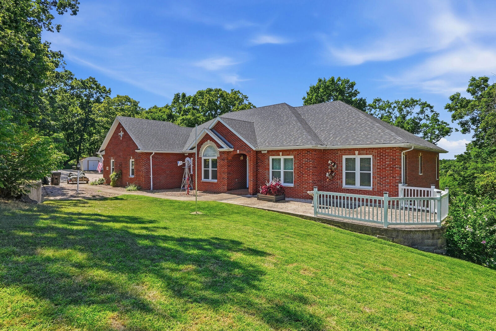 Property Photo:  5816 Tanner Bridge Rd  MO 65101 