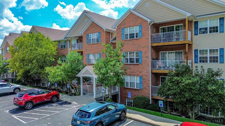 Property Photo:  4510 Clearwater Place  OH 45248 