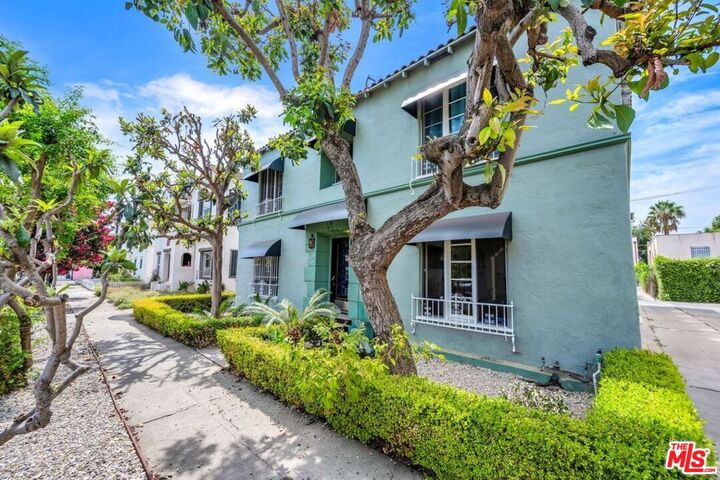 Property Photo: 331 N Ogden Dr CA 90036