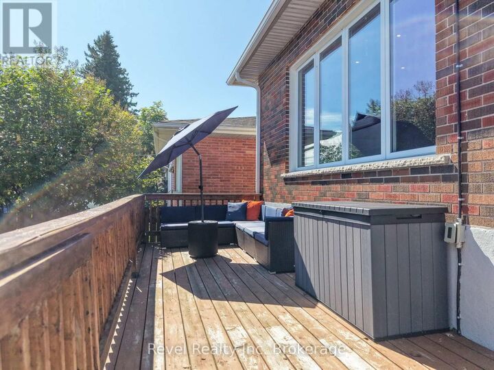 Property Photo:  257 Lee Avenue  ON P1A 2K7 