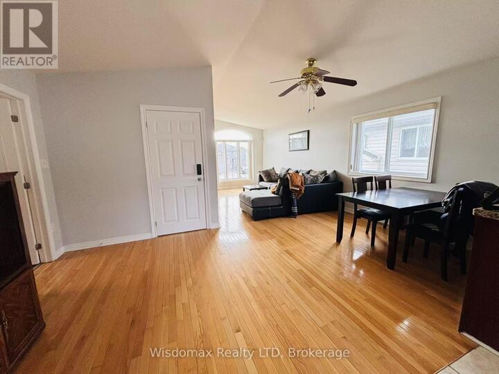 Property Photo:  7153 Kelly Drive Main  ON L2H 3K1 