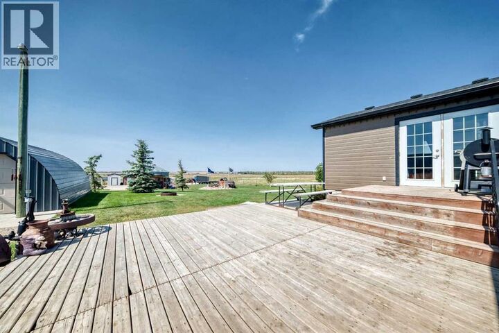 Property Photo:  224004 Range Road 233  AB T0J 1N0 