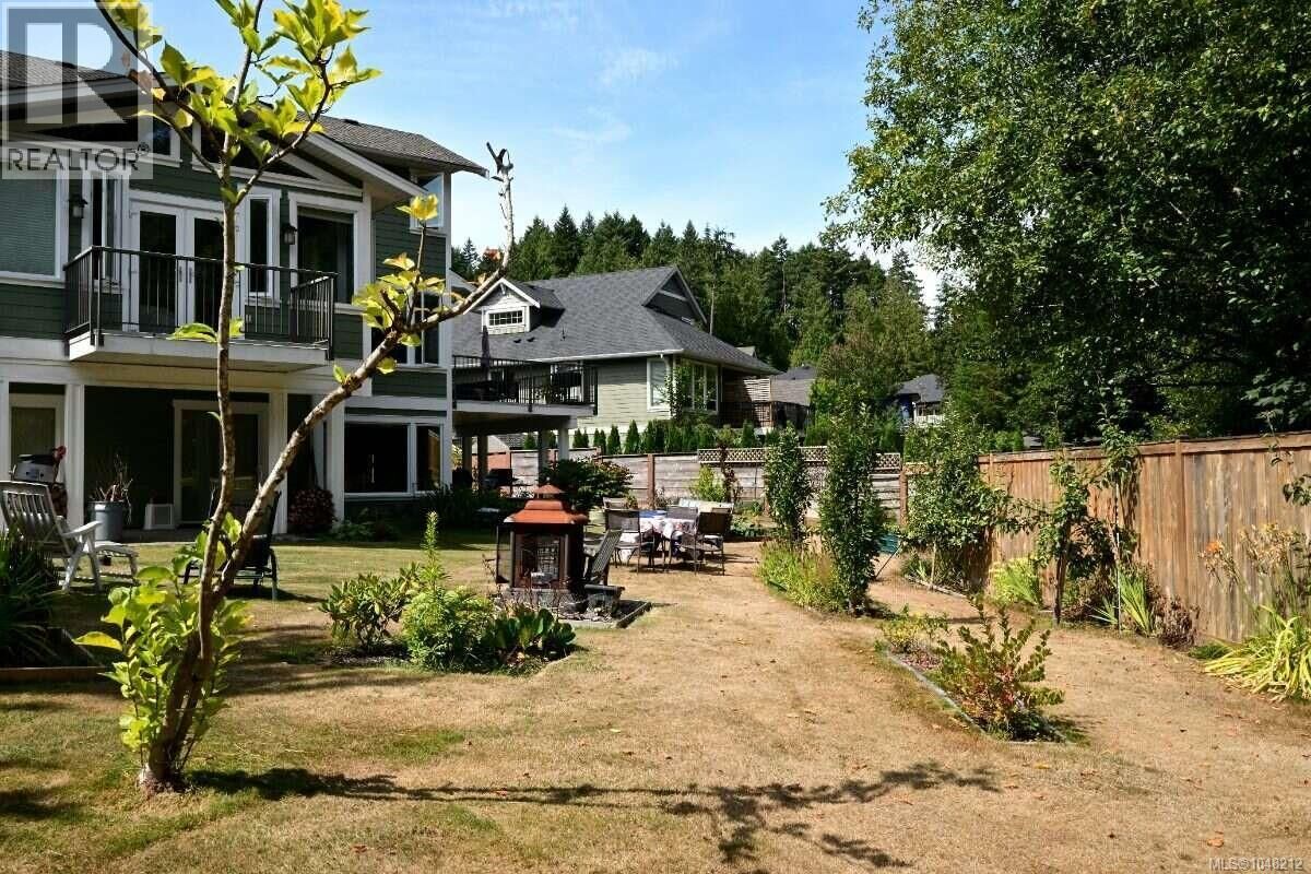 Property Photo:  2625 Streamside Place  BC V0R 2P2 